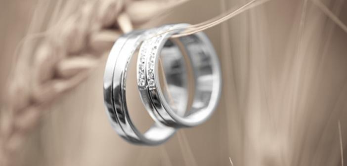 Hz. Aişe’nin (r.a.) Hayatı